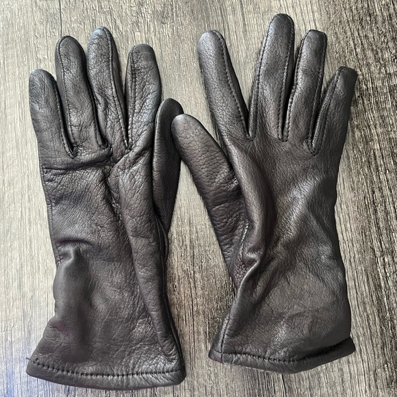 Like new driving gloves - Picture 1 of 4